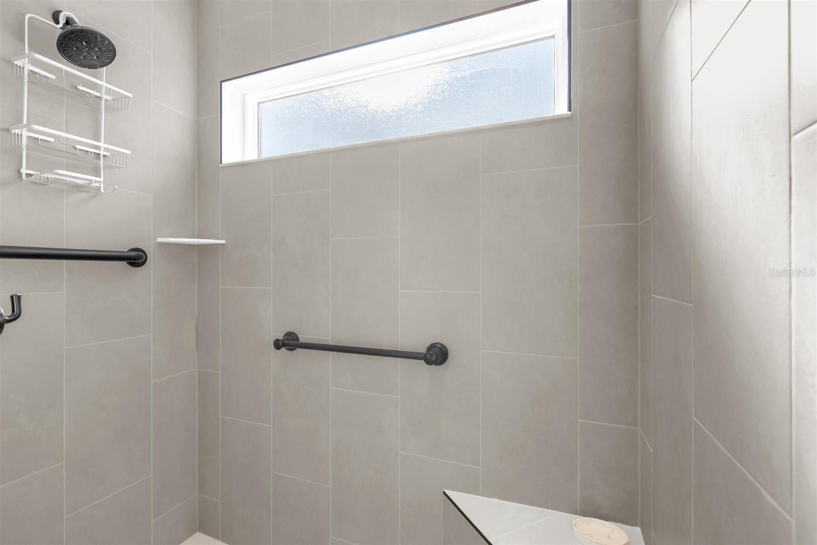 Image 29 of 52 For 6957 Minchew Circle