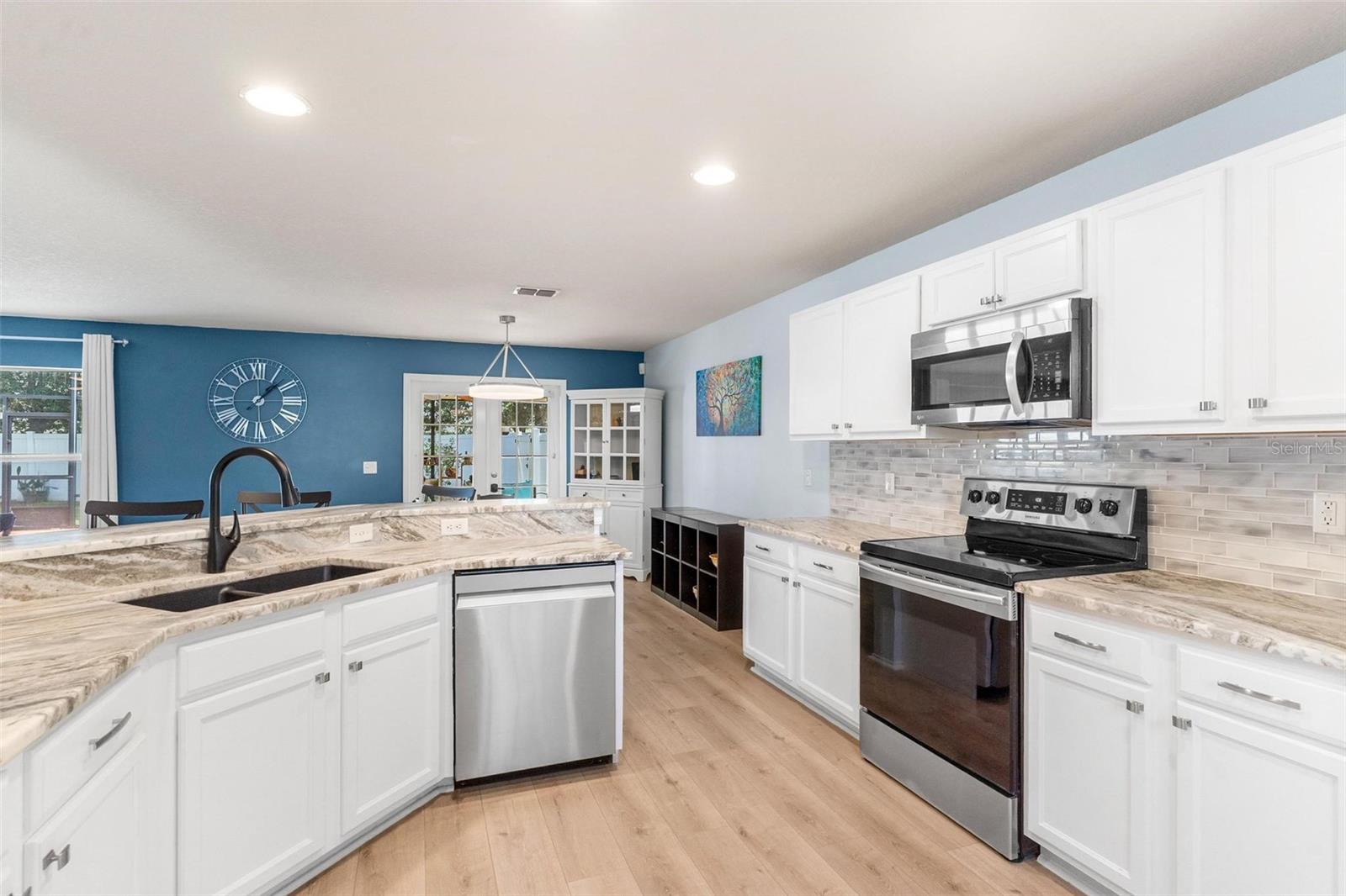 Image 17 of 47 For 5024 Ballark Street