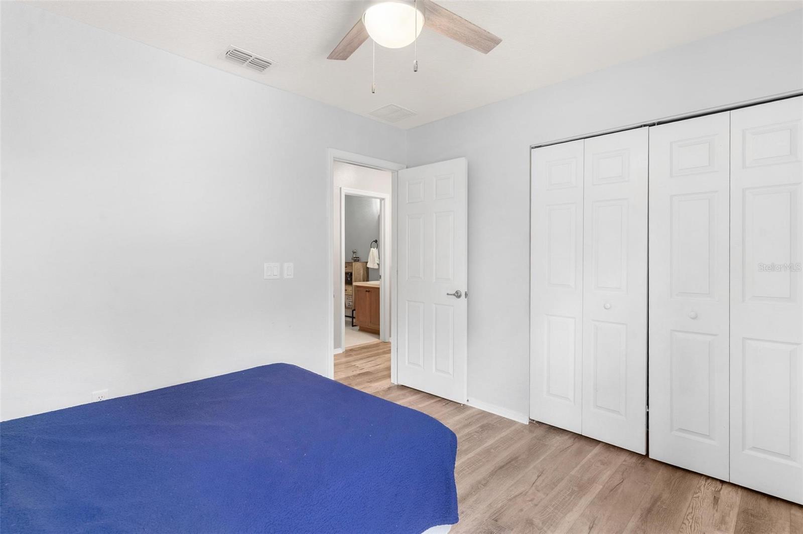 Image 31 of 47 For 5024 Ballark Street