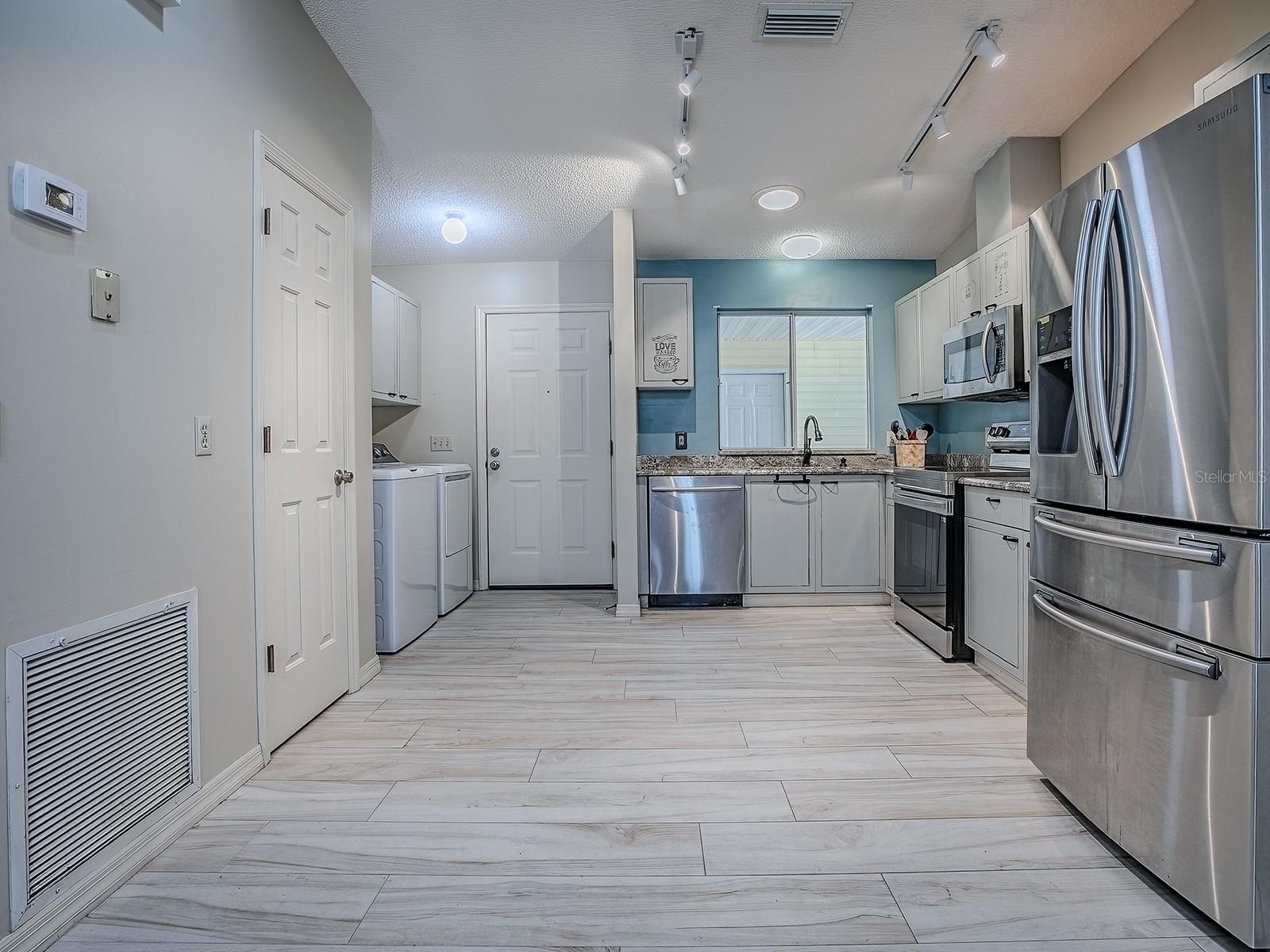 Image 8 of 44 For 1133 Del Toro Drive