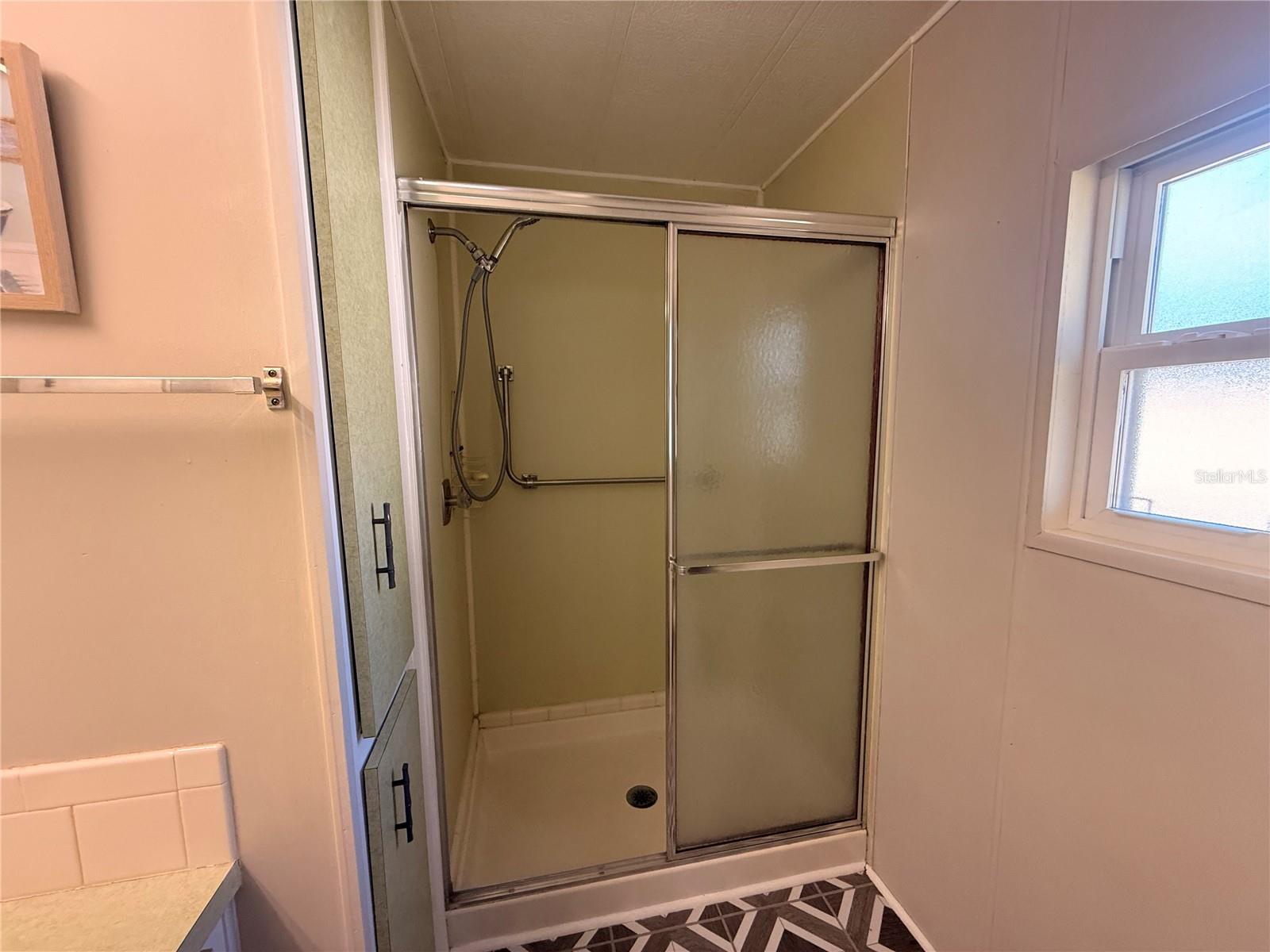 Image 16 of 19 For 27 Bobwhite Road