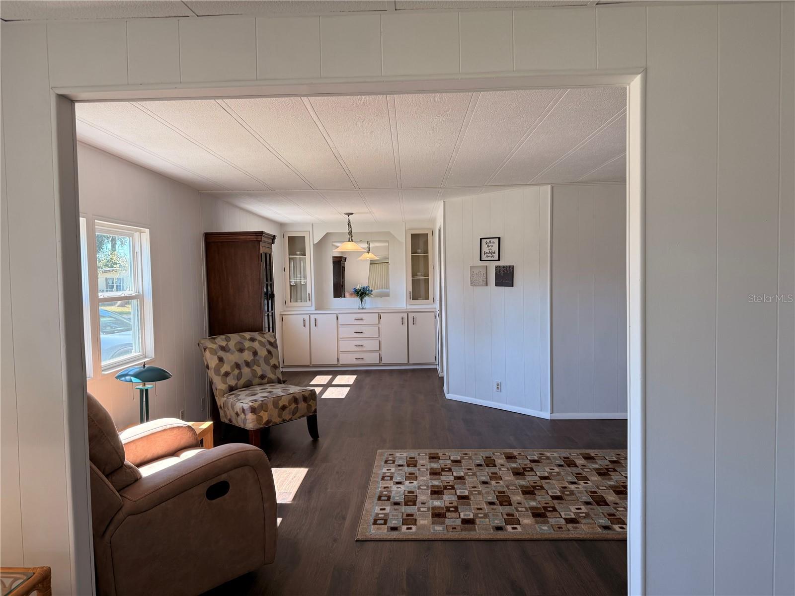 Image 8 of 19 For 27 Bobwhite Road