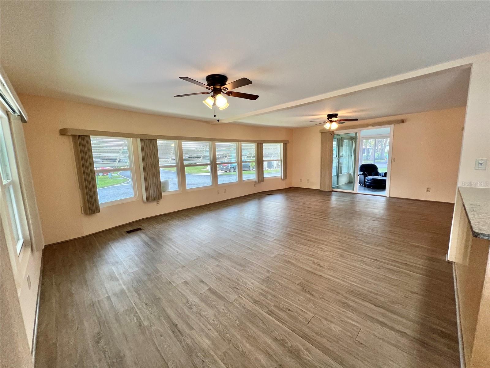 Image 2 of 92 For 176 Azalea Trail