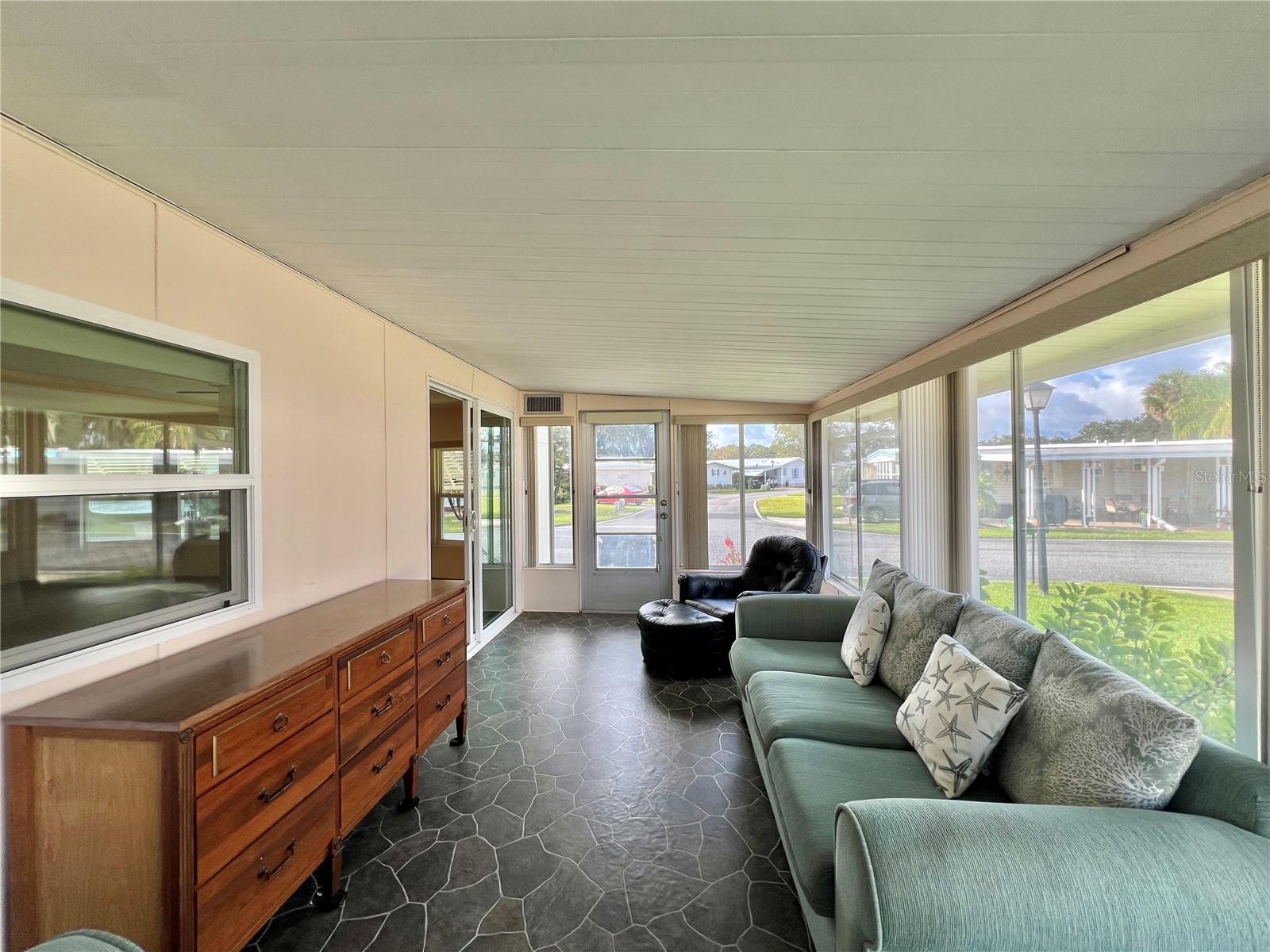 Image 40 of 92 For 176 Azalea Trail