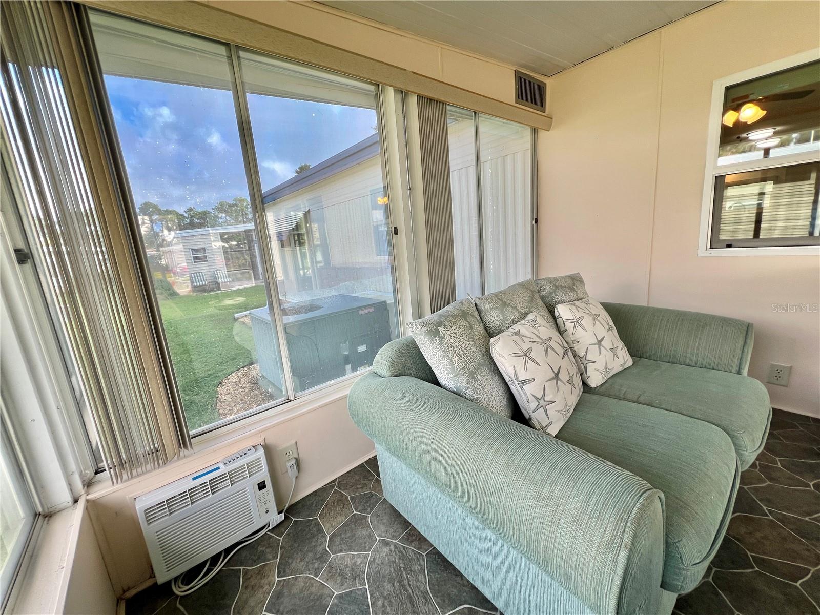 Image 42 of 92 For 176 Azalea Trail