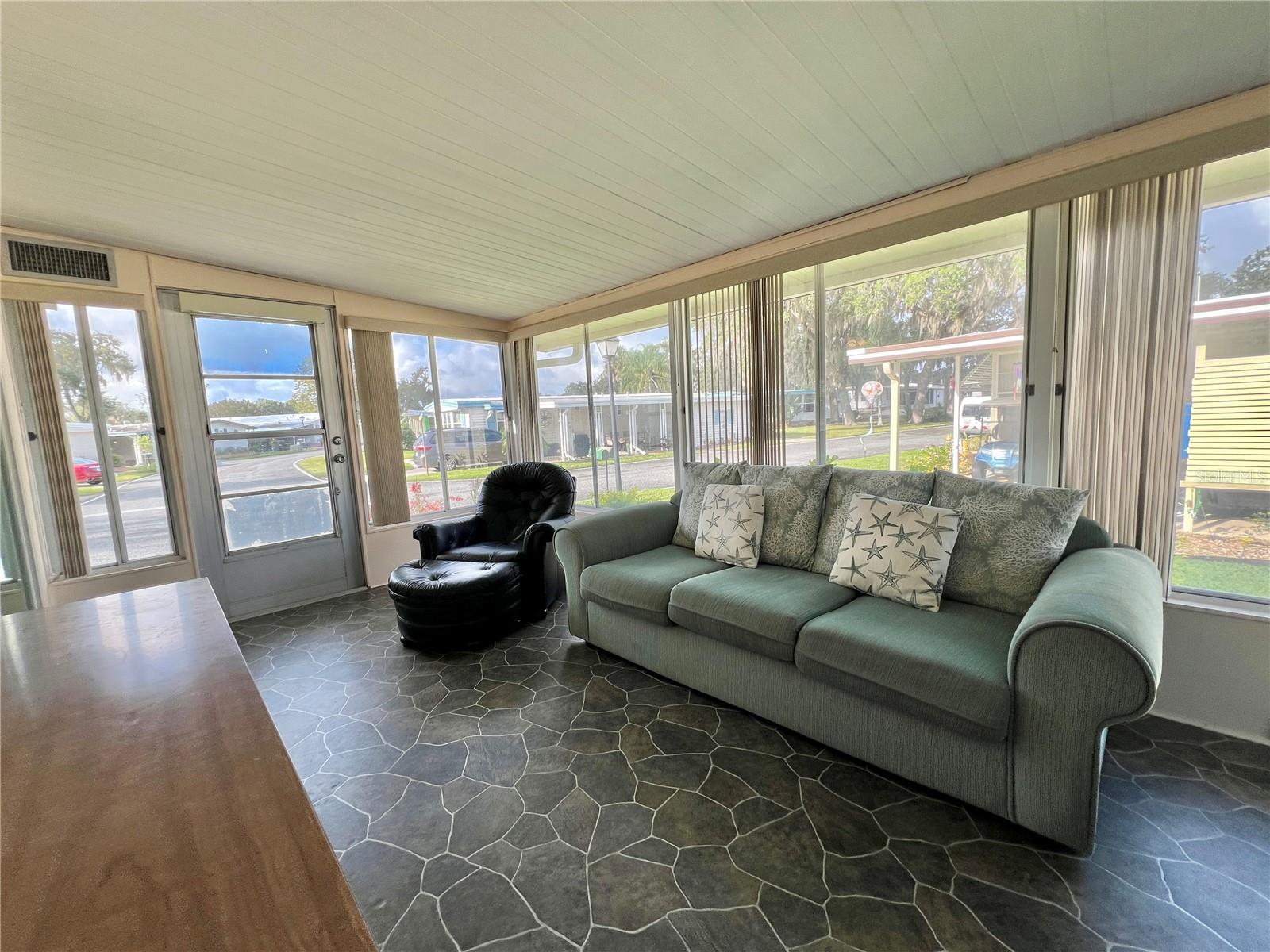 Image 43 of 92 For 176 Azalea Trail