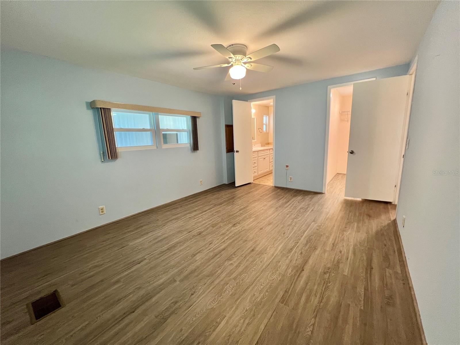 Image 48 of 92 For 176 Azalea Trail