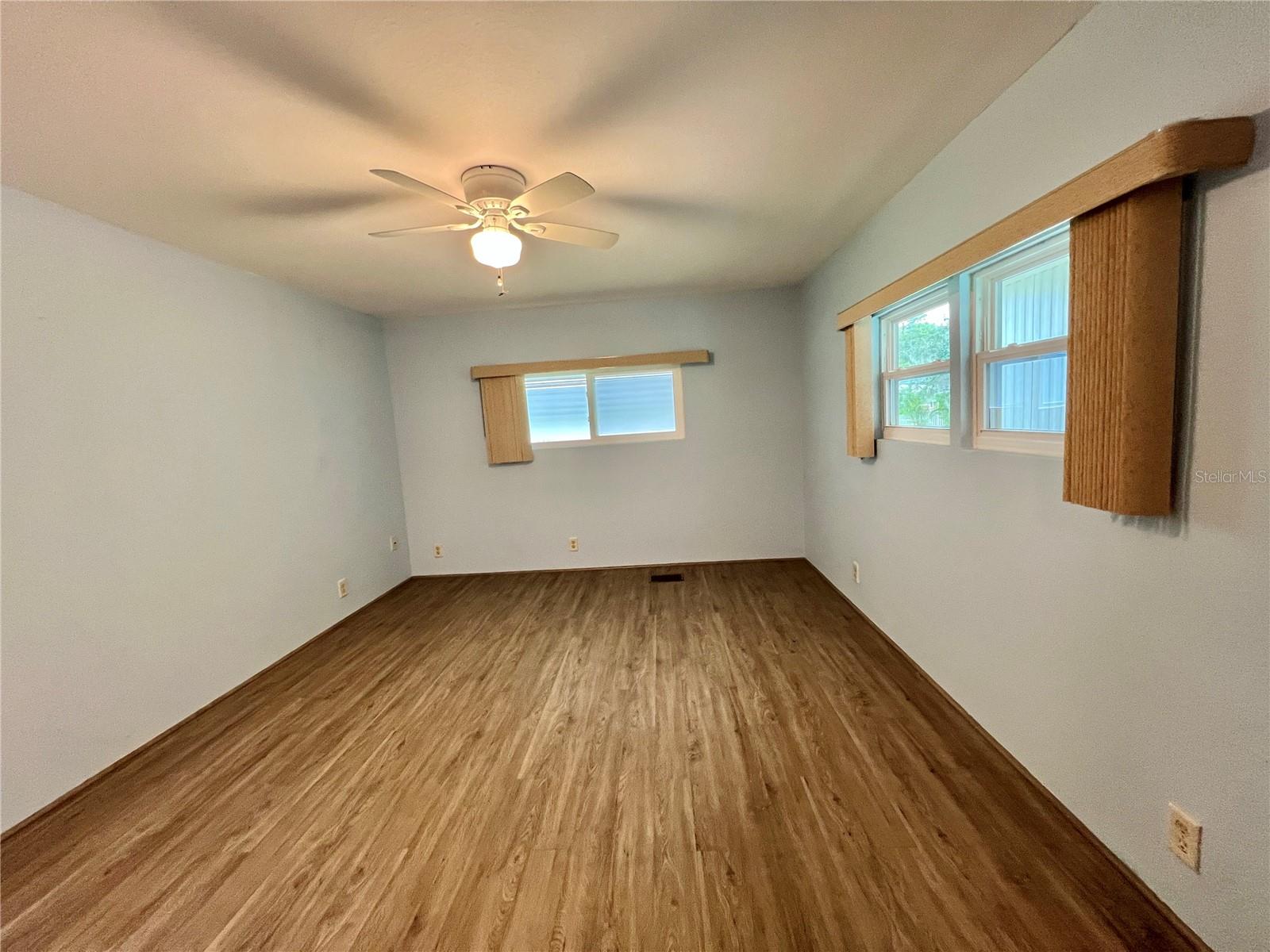 Image 53 of 92 For 176 Azalea Trail