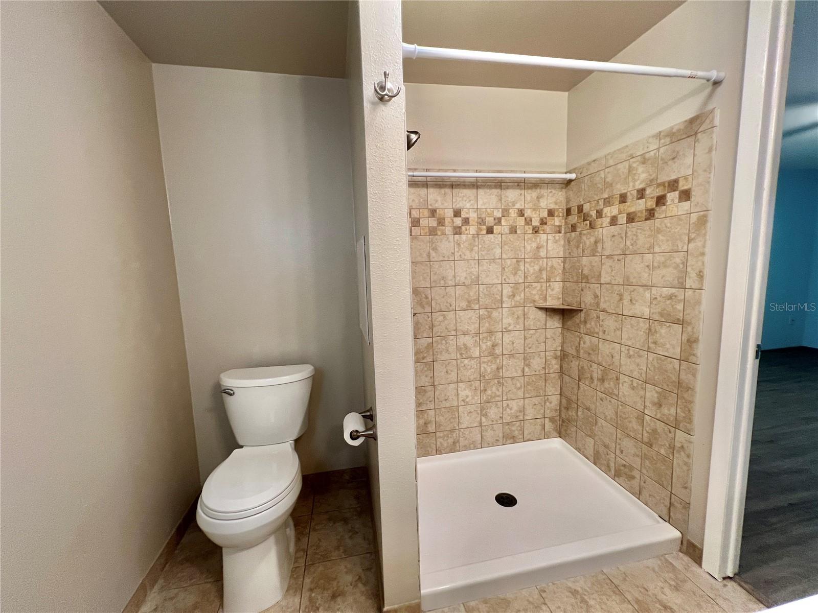 Image 62 of 92 For 176 Azalea Trail