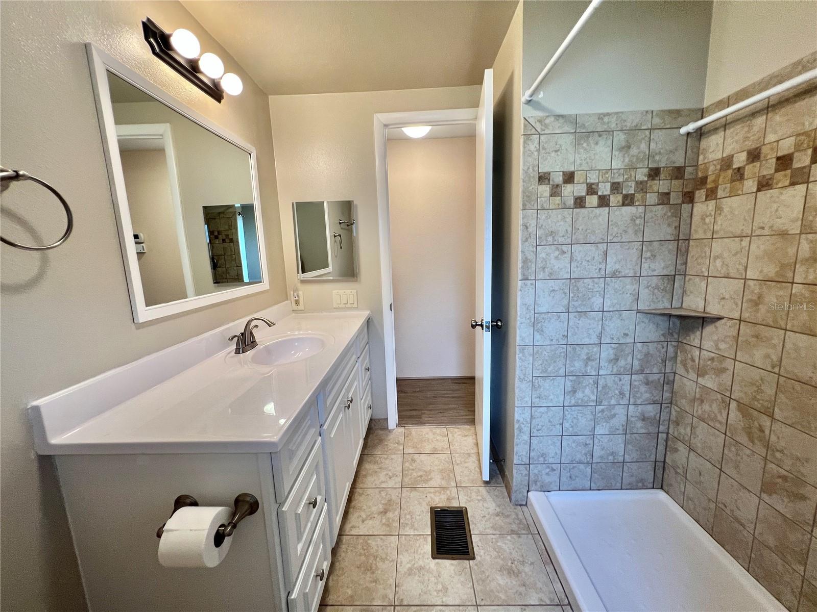 Image 78 of 92 For 176 Azalea Trail