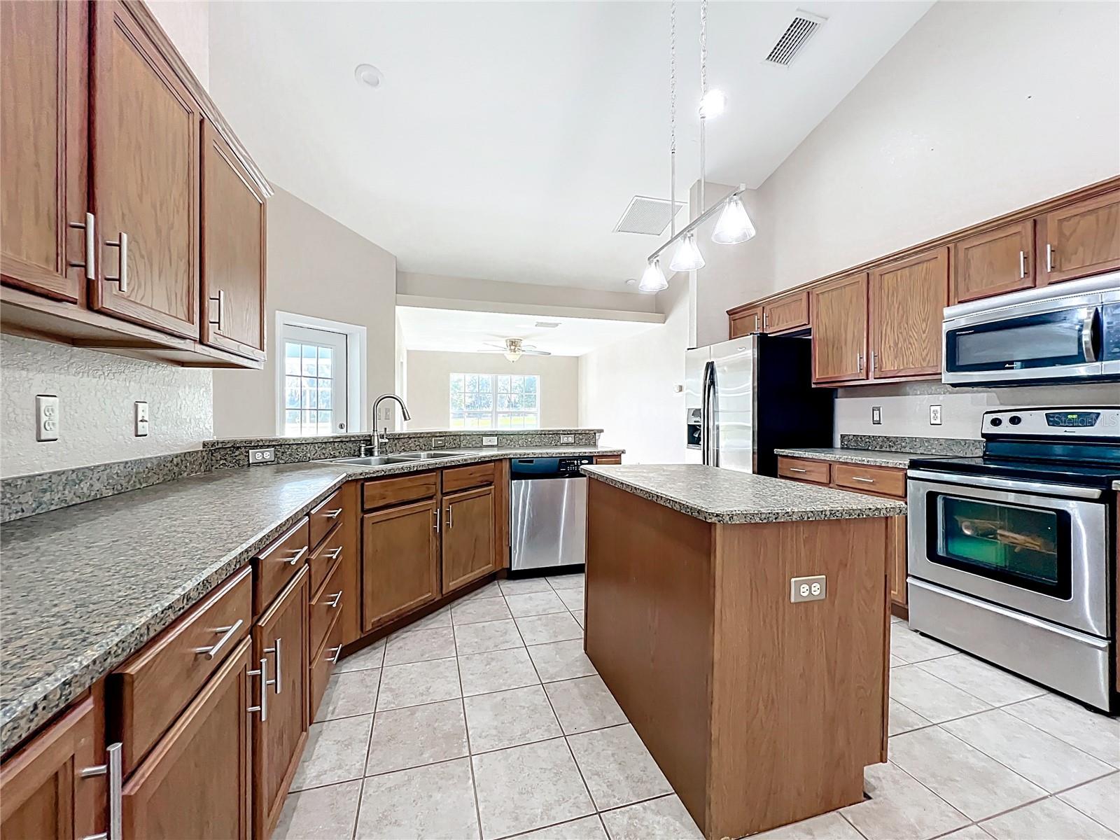 Image 31 of 88 For 4981 110th Street Ne