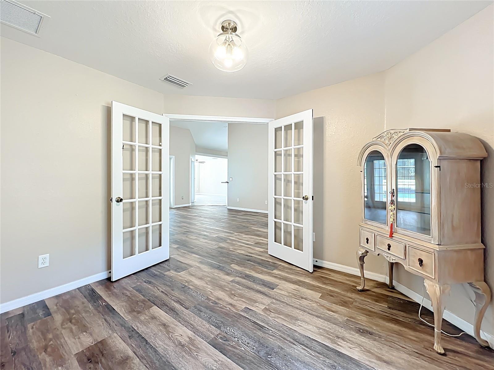 Image 46 of 88 For 4981 110th Street Ne