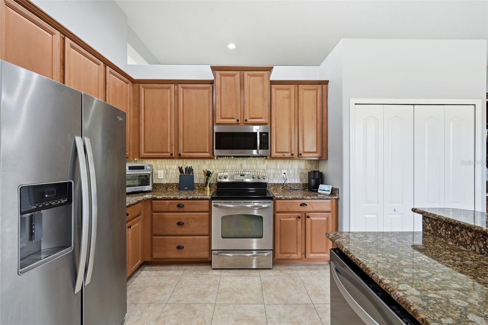 Image 10 of 54 For 4850 Royce Drive