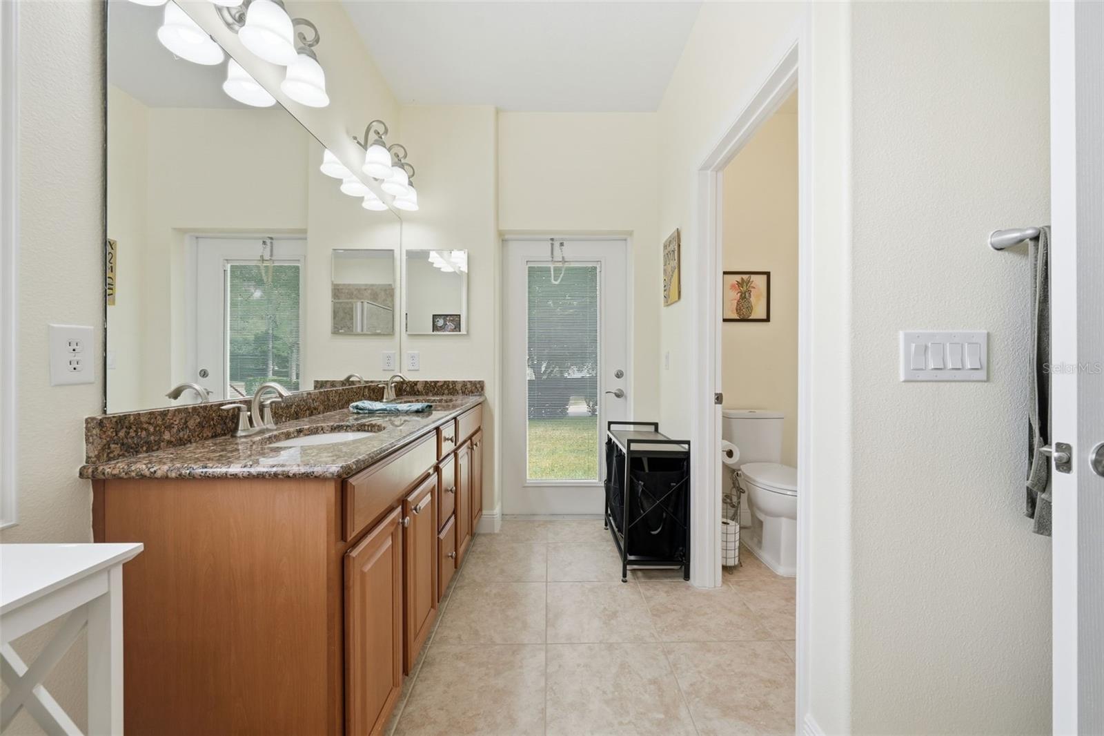 Image 29 of 54 For 4850 Royce Drive