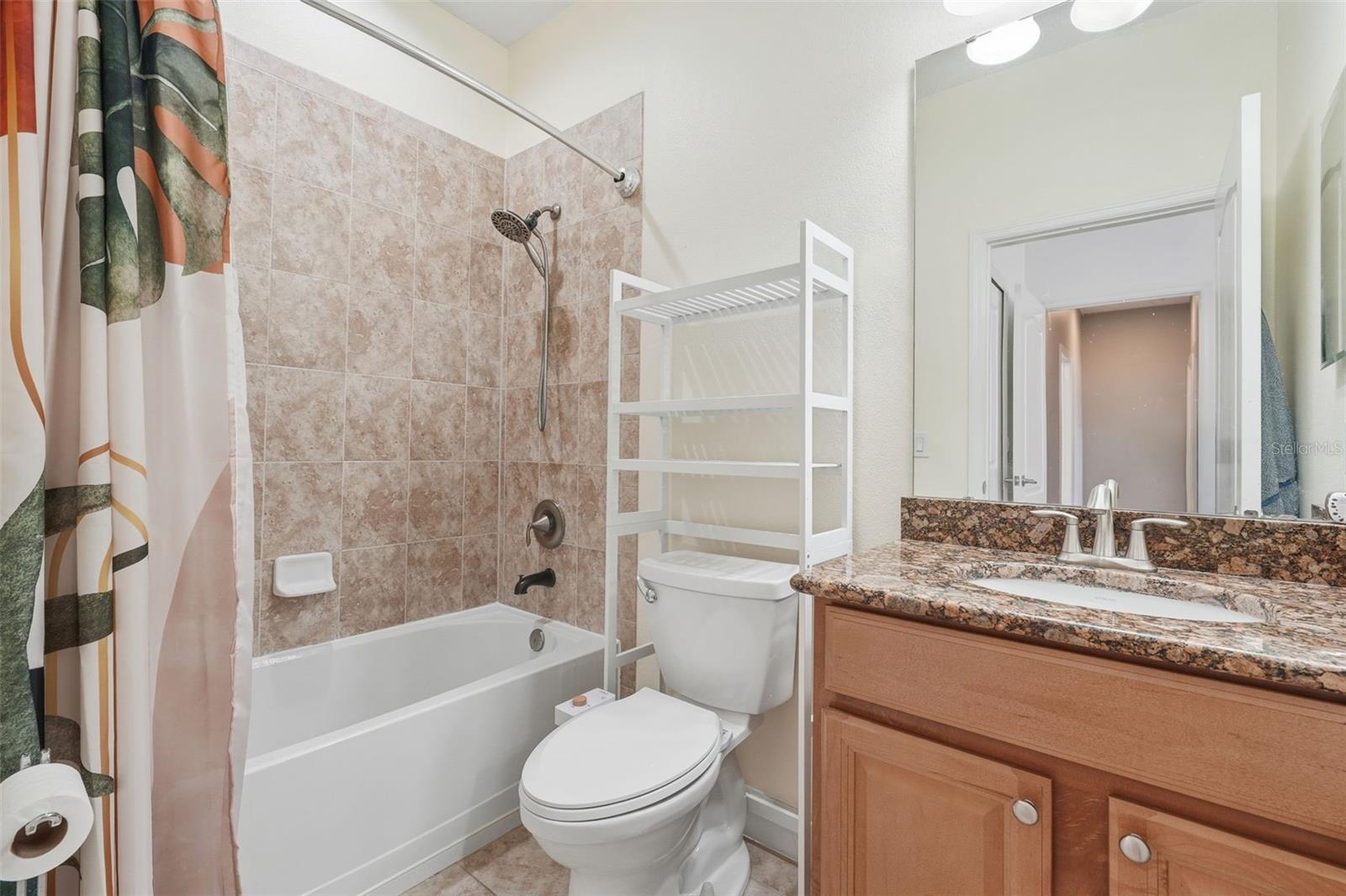 Image 32 of 54 For 4850 Royce Drive