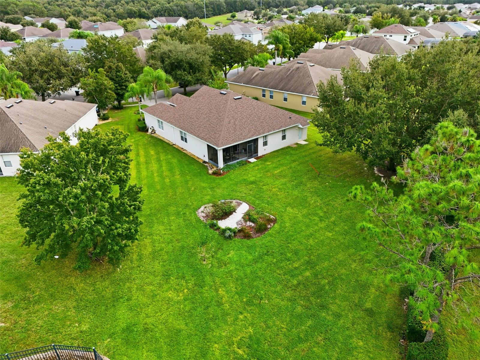 Image 46 of 54 For 4850 Royce Drive