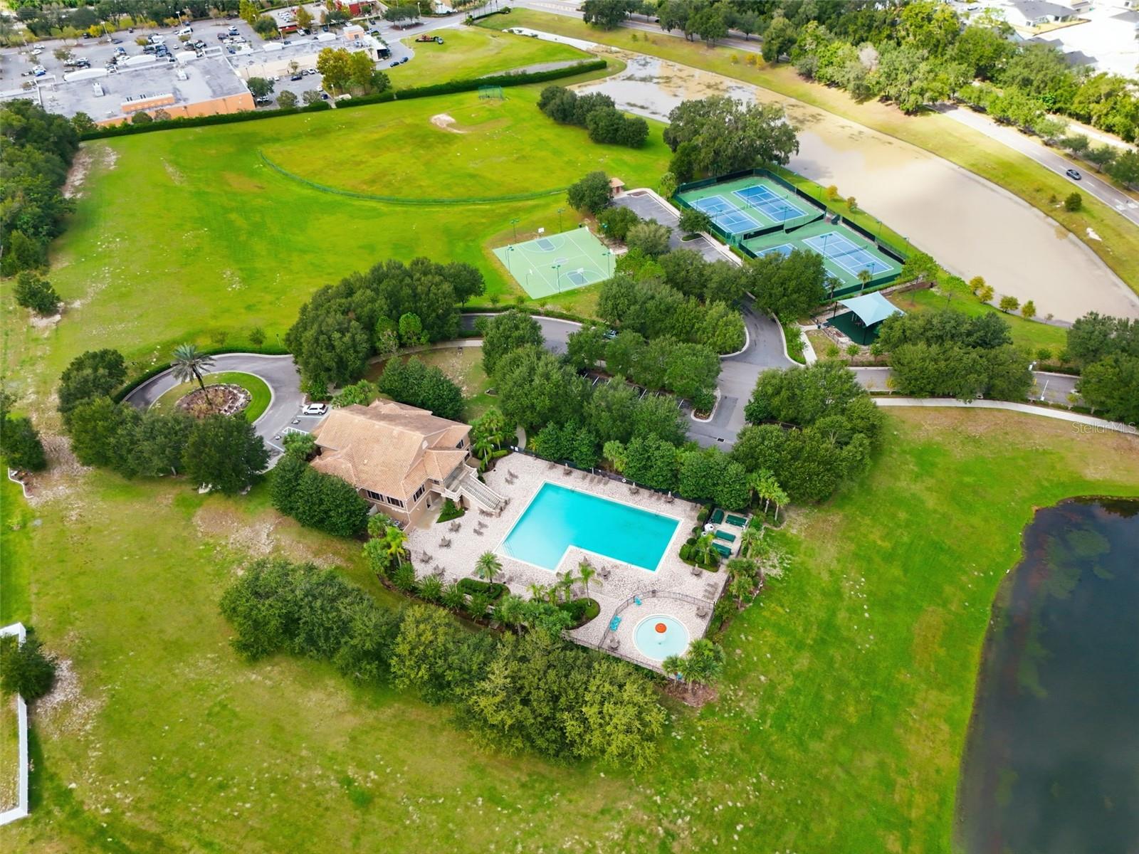 Image 50 of 54 For 4850 Royce Drive