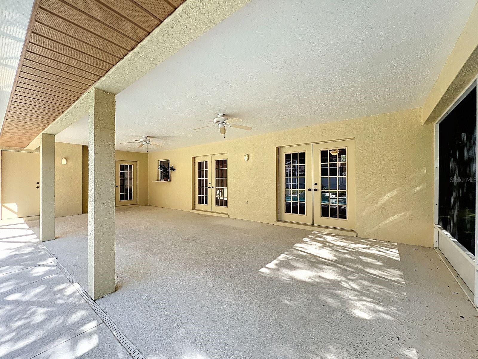 Image 25 of 29 For 10040 Silver Bluff Drive