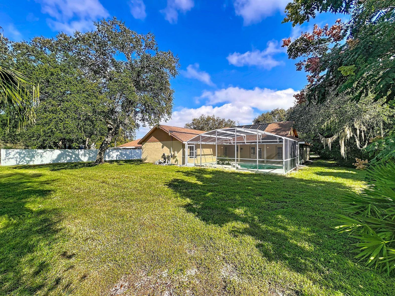 Image 28 of 29 For 10040 Silver Bluff Drive