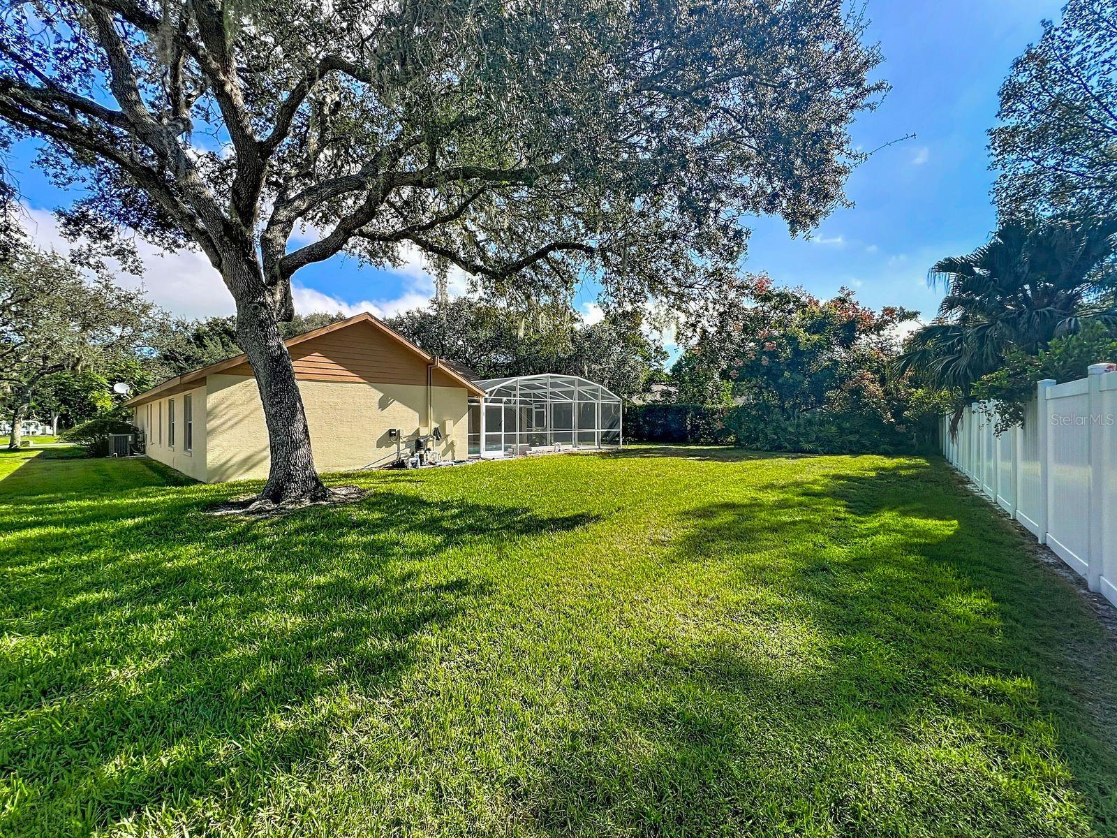 Image 29 of 29 For 10040 Silver Bluff Drive