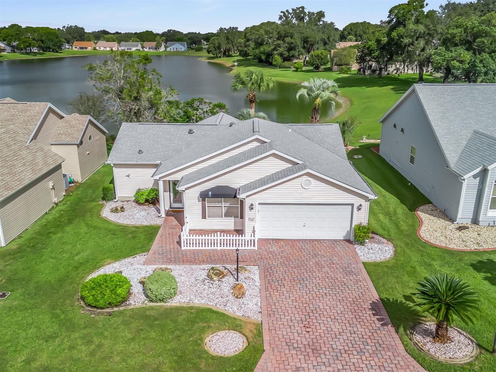 Details for 1013 Del Rio Drive, LADY LAKE, FL 32159