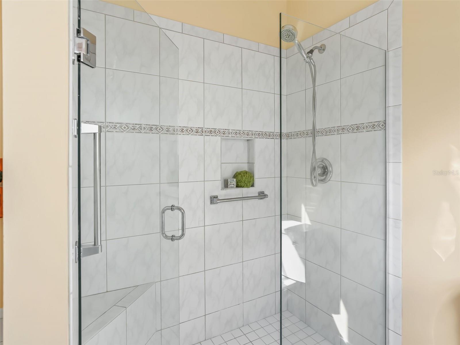 Image 35 of 51 For 1013 Del Rio Drive