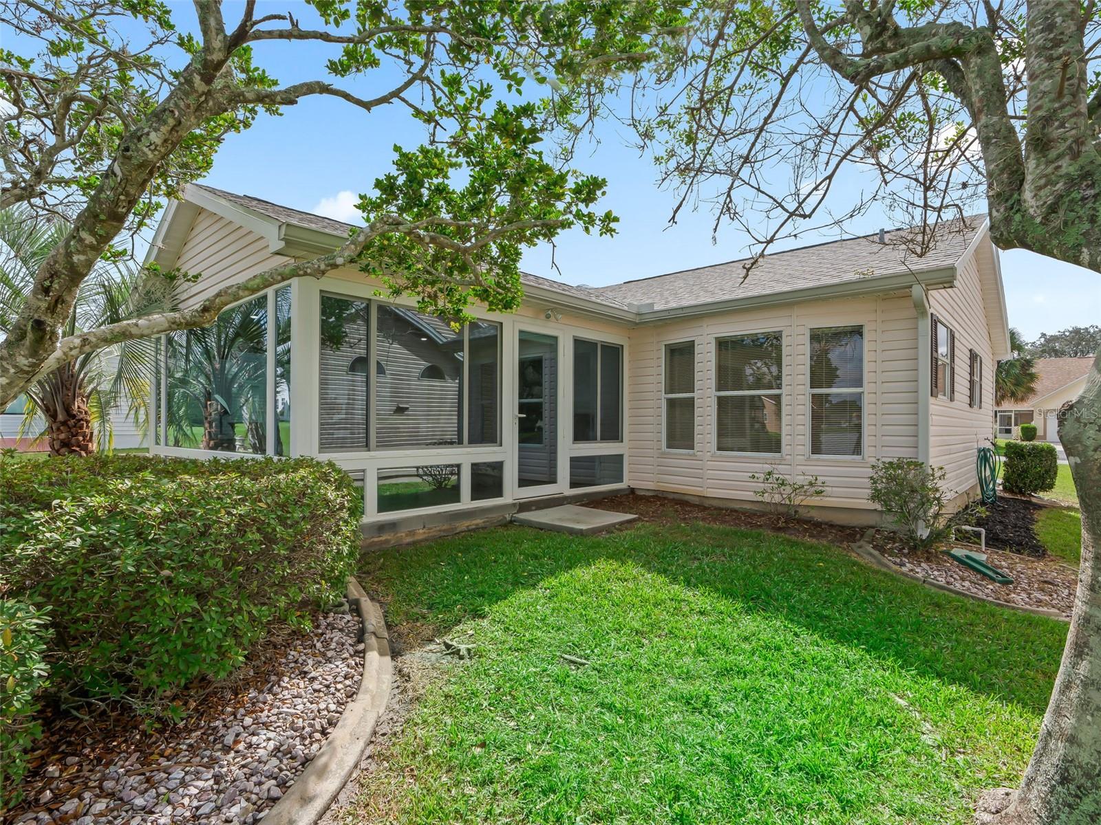 Image 42 of 51 For 1013 Del Rio Drive