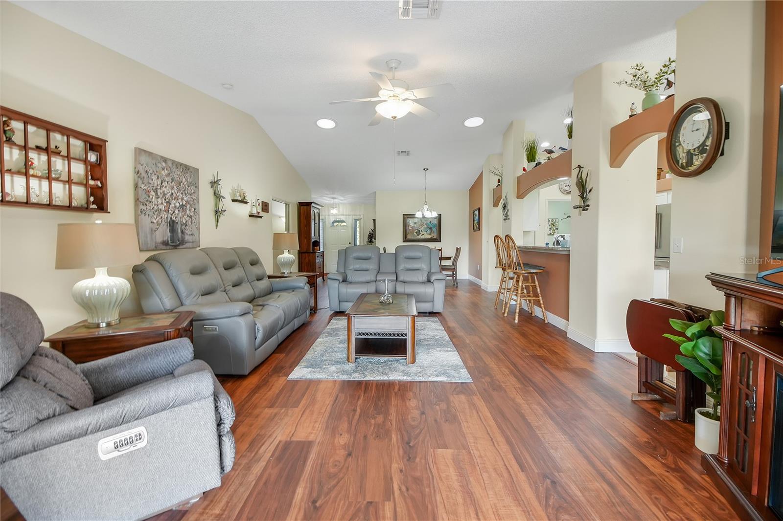 Image 24 of 57 For 548 Grand Vista Trail