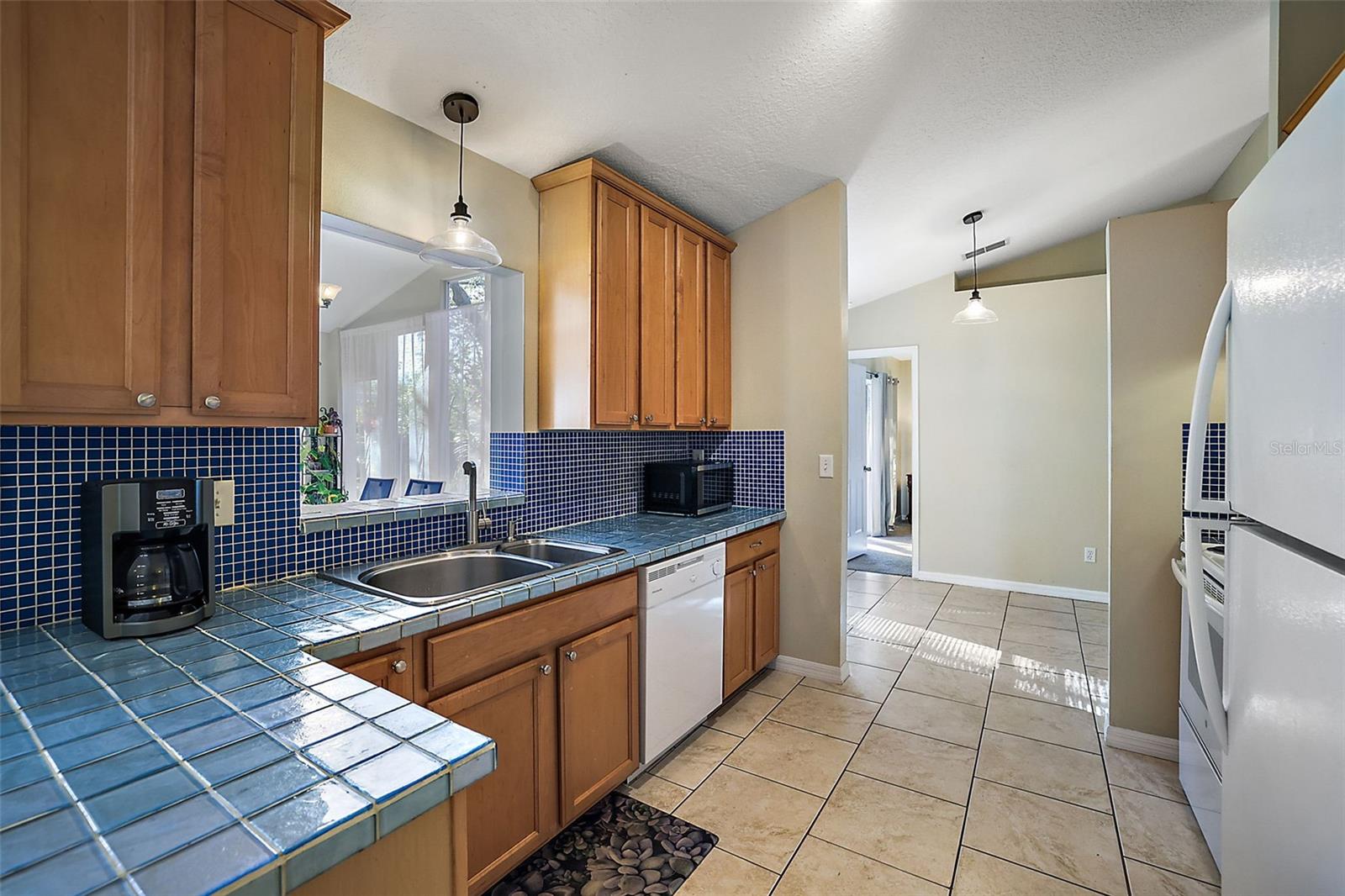 Image 17 of 32 For 1020 High Ridge Ct