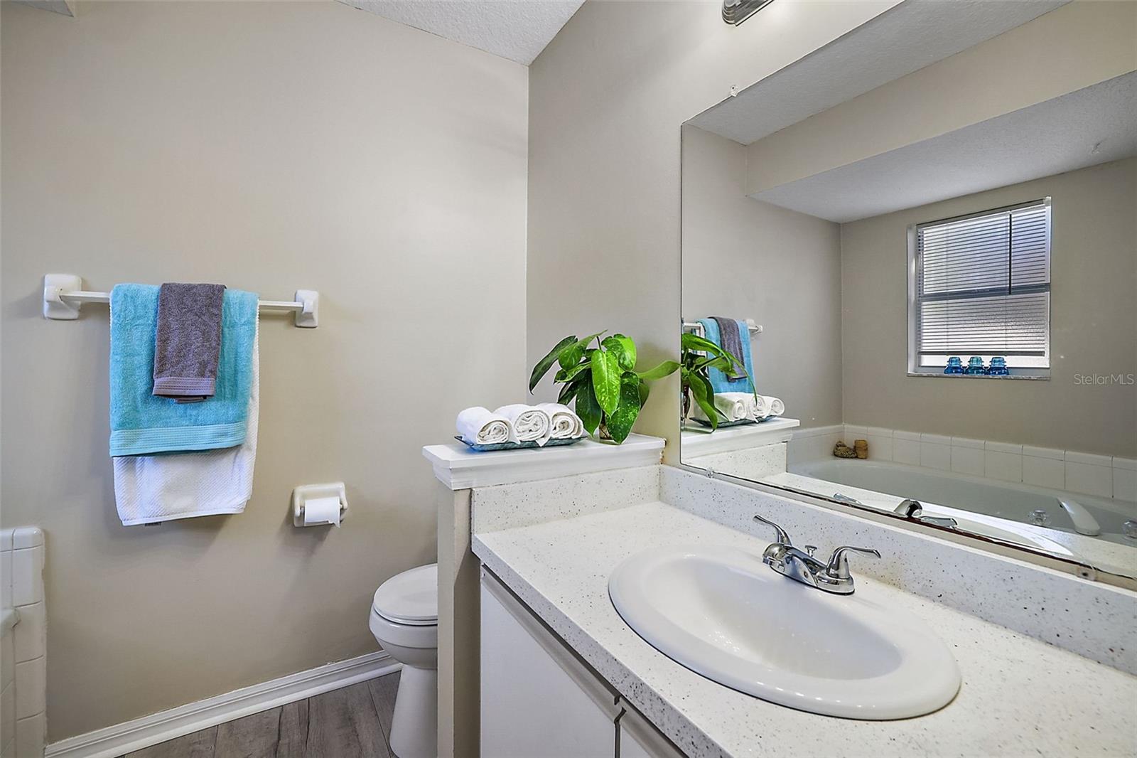 Image 25 of 32 For 1020 High Ridge Ct