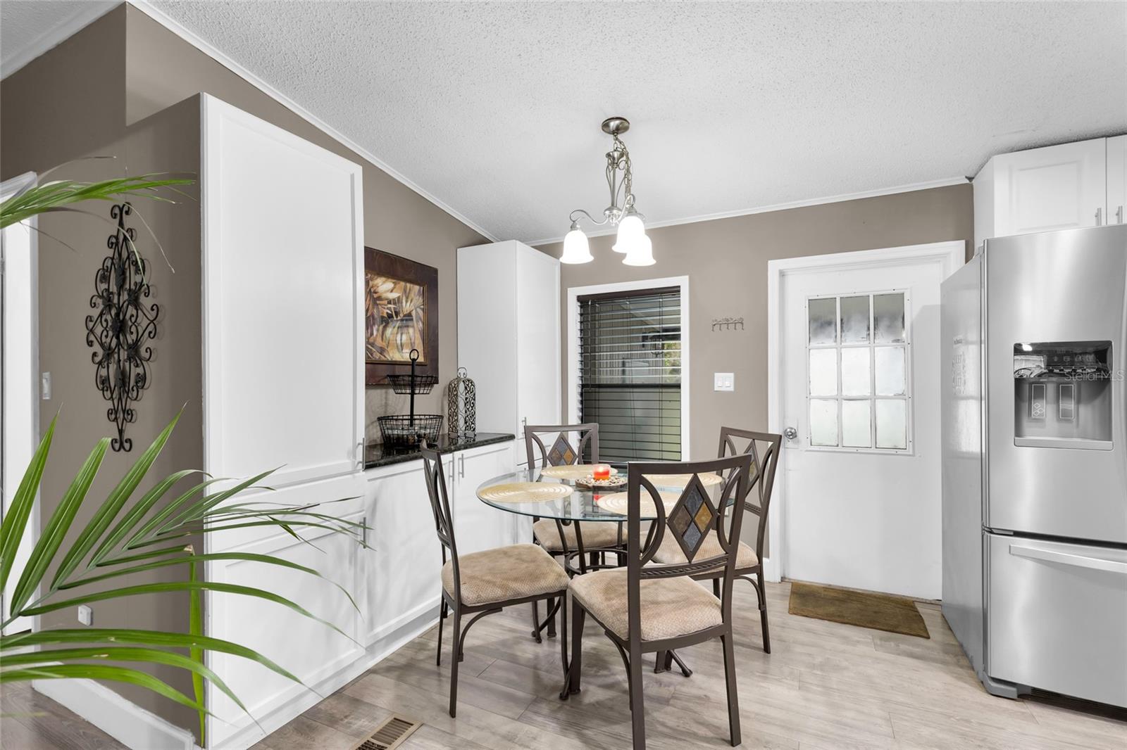 Image 12 of 35 For 306 Timber Trail