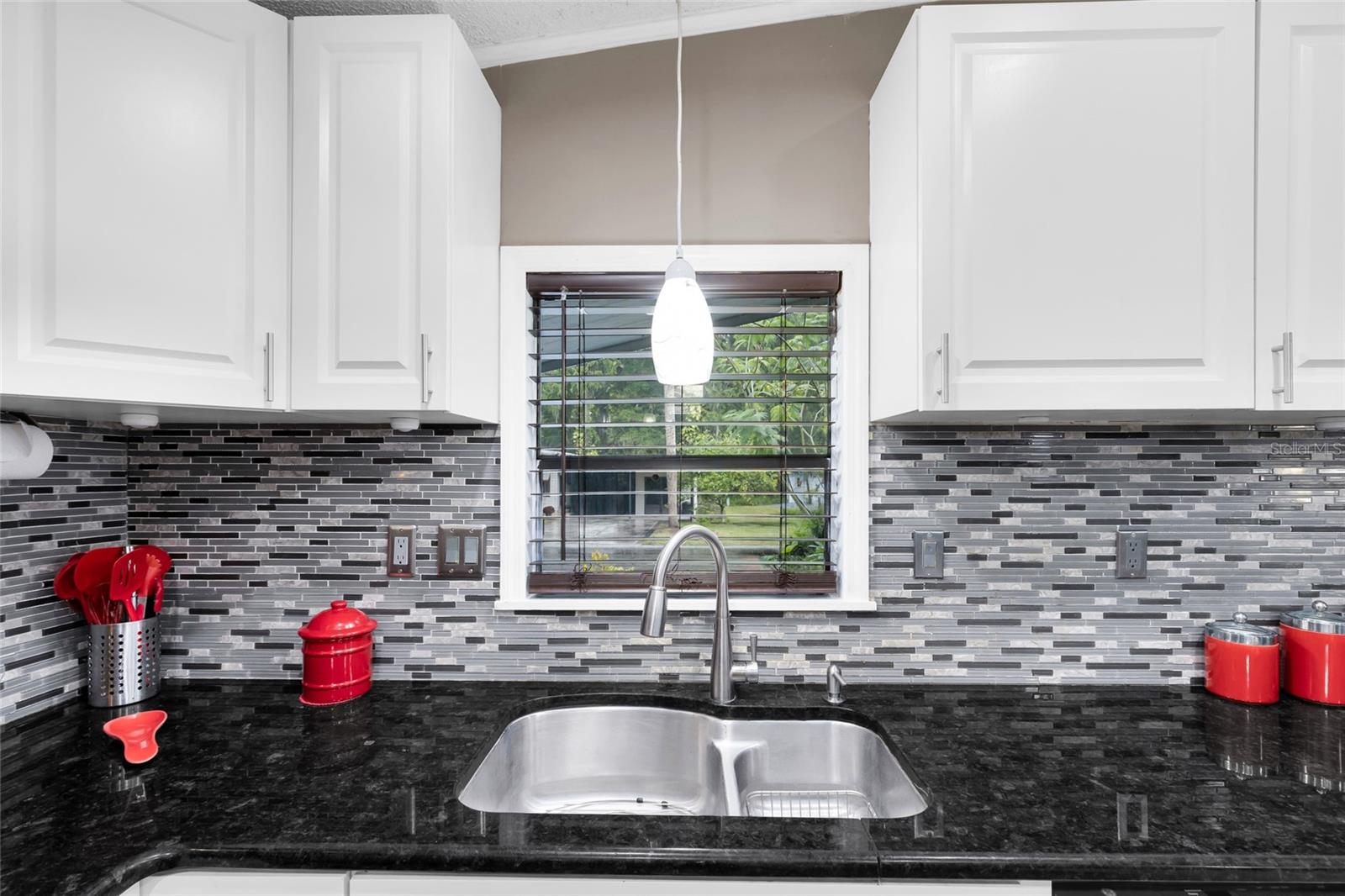 Image 9 of 35 For 306 Timber Trail