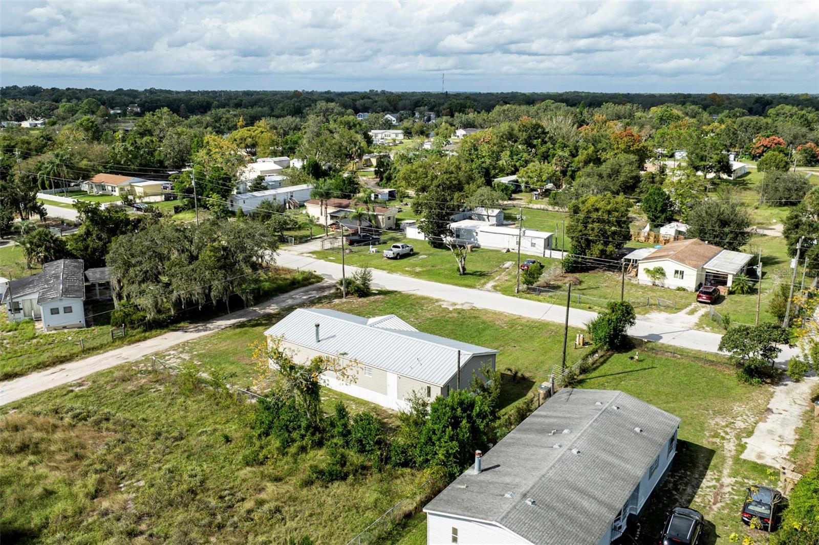 Image 33 of 40 For 10902 Westmont Road