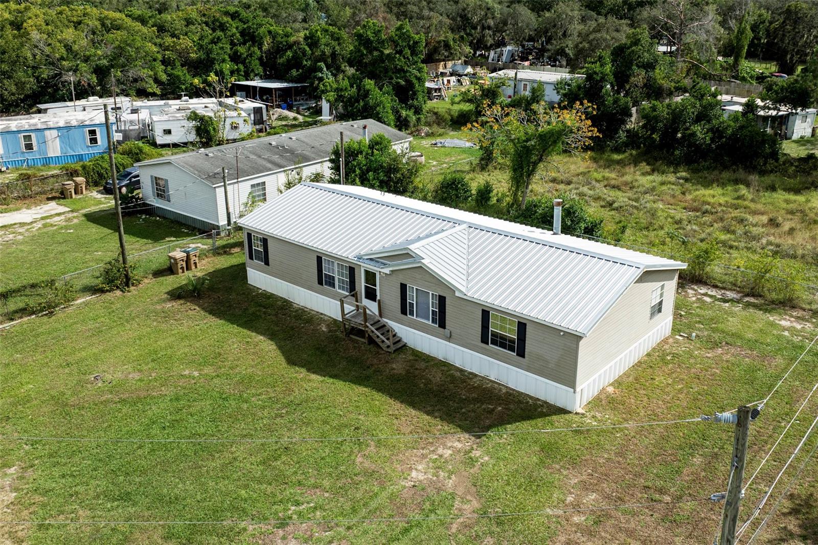 Image 7 of 40 For 10902 Westmont Road