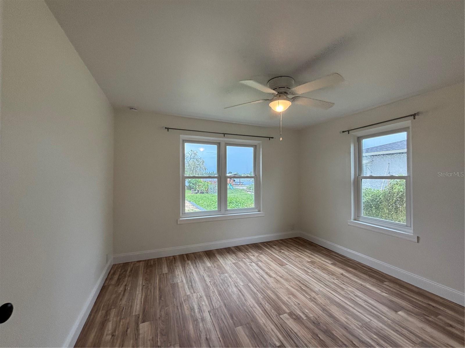 Image 17 of 21 For 912 Lake Jessie Drive