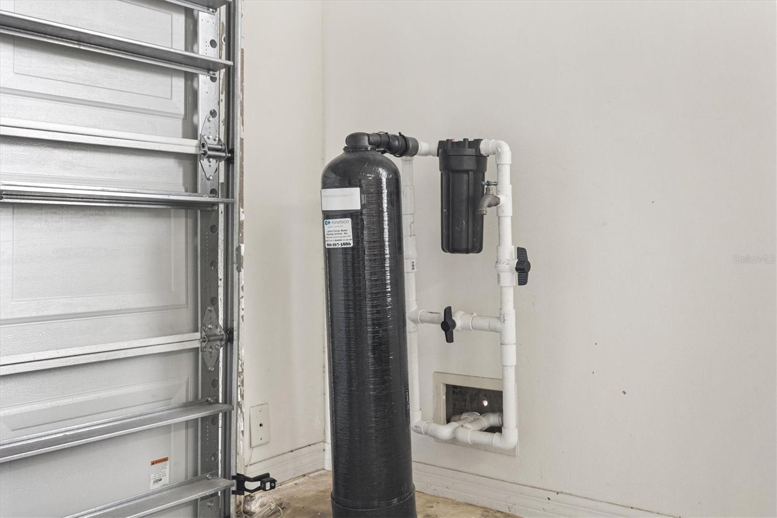 Image 22 of 31 For 2371 Camden Terrace