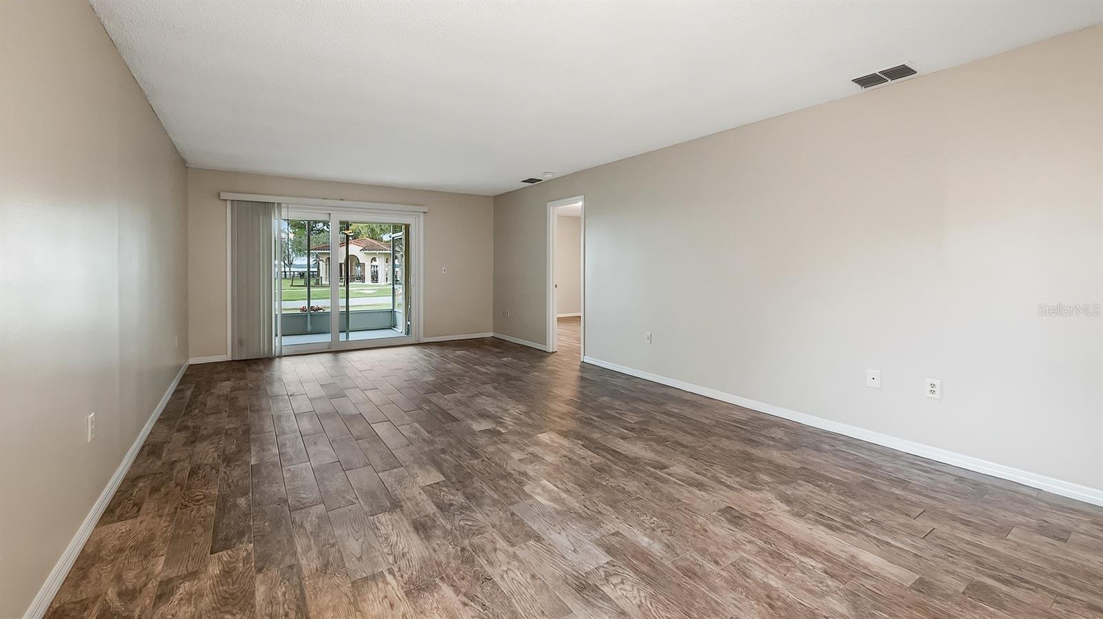 Image 20 of 59 For 135 Central Avenue