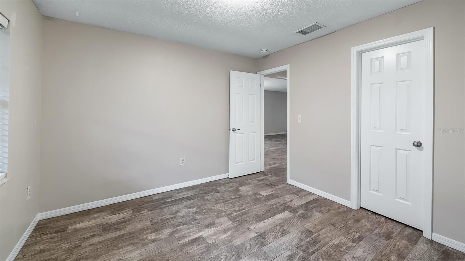 Image 29 of 59 For 135 Central Avenue