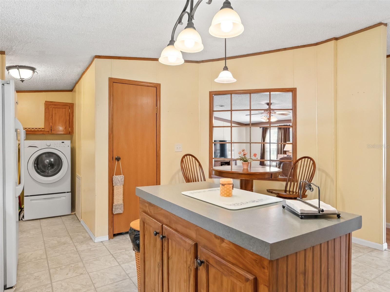 Image 15 of 46 For 1814 Cr 739  