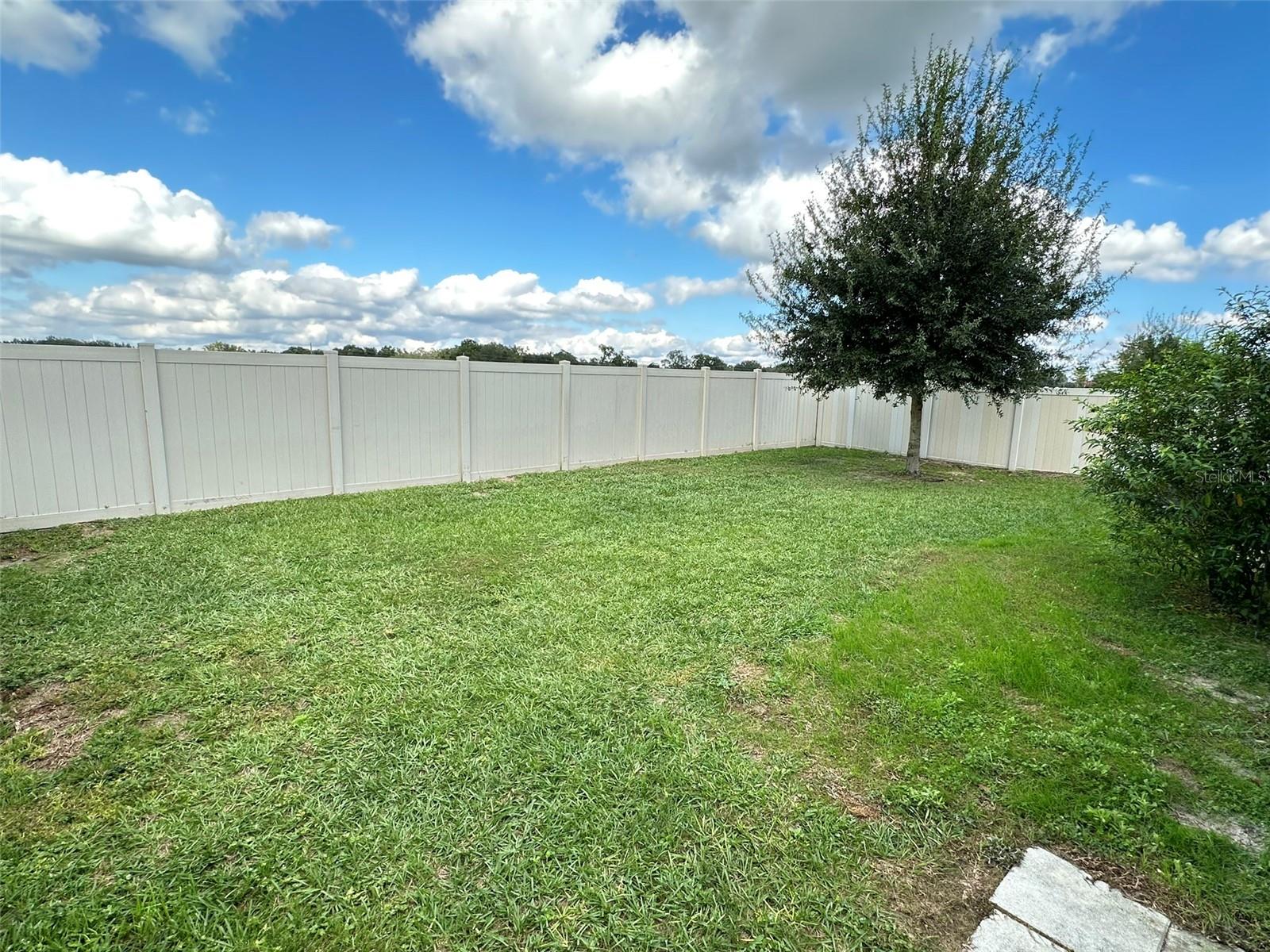 Image 30 of 35 For 8557 Triumph Circle