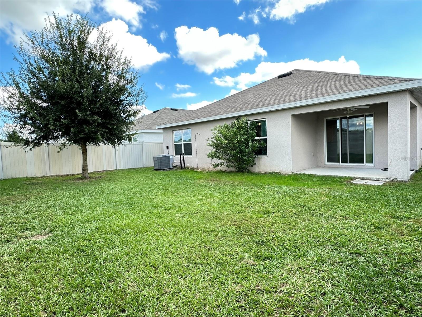 Image 32 of 35 For 8557 Triumph Circle