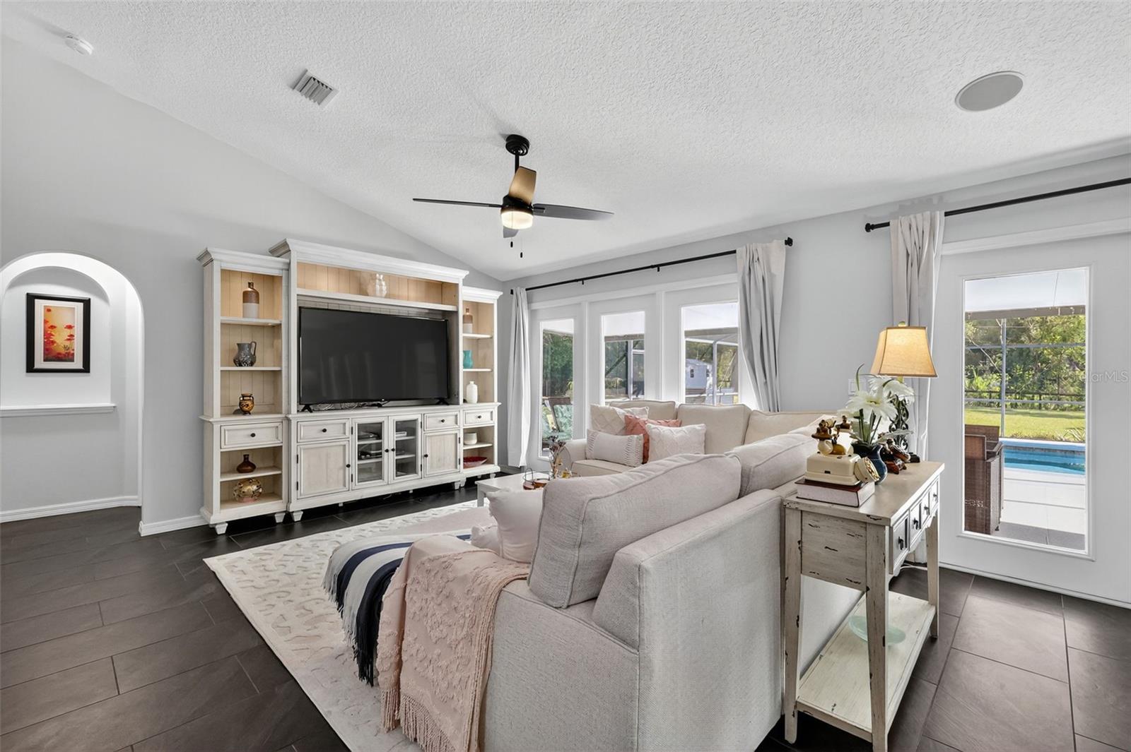 Image 12 of 37 For 33043 Windy Oak Street