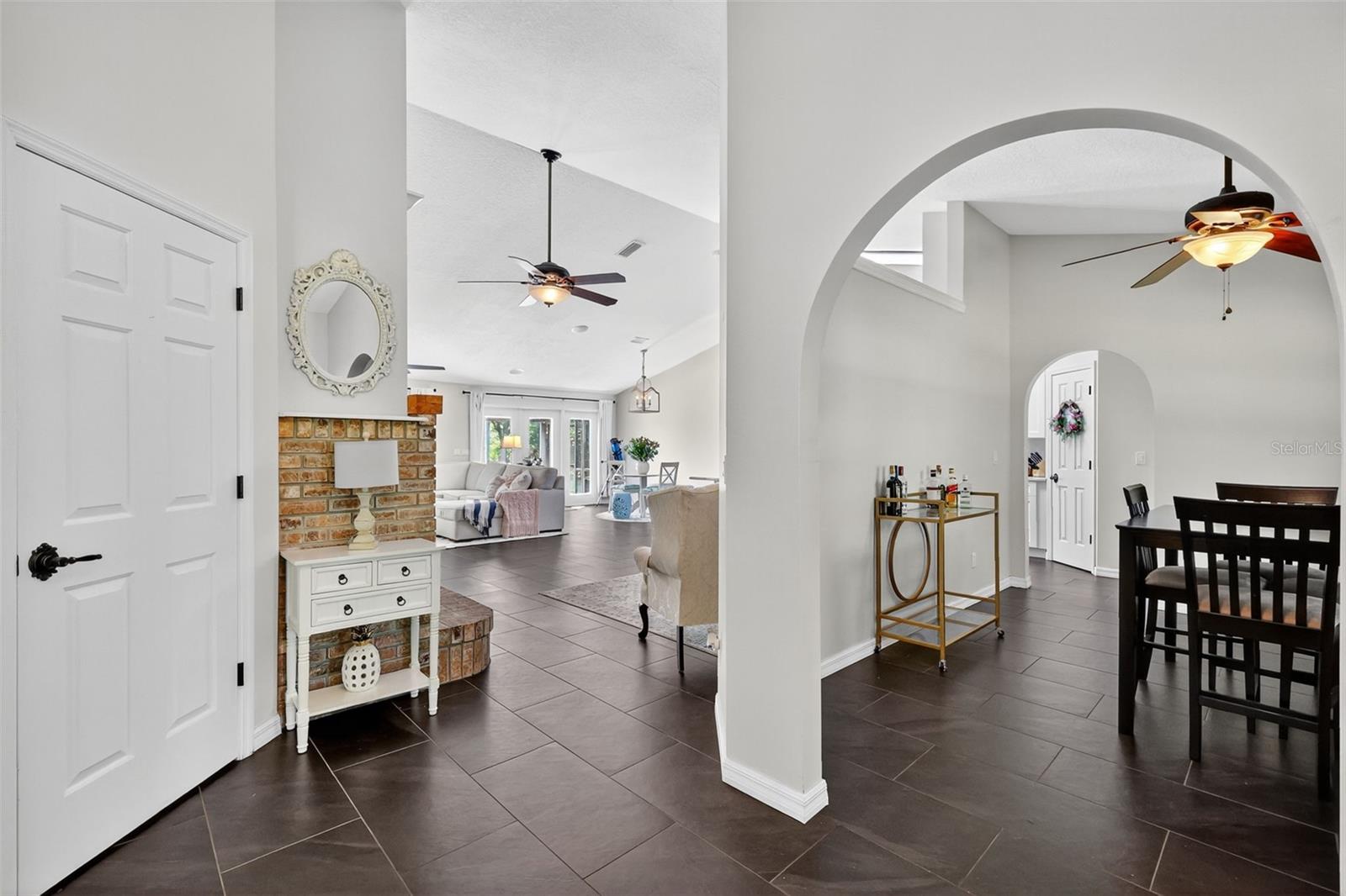 Image 14 of 37 For 33043 Windy Oak Street