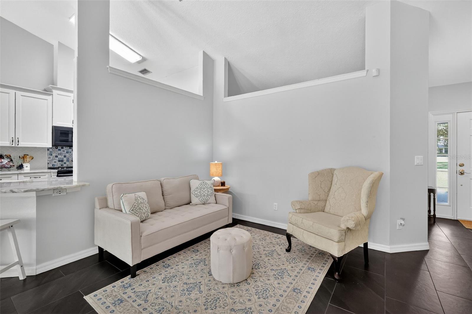 Image 17 of 37 For 33043 Windy Oak Street