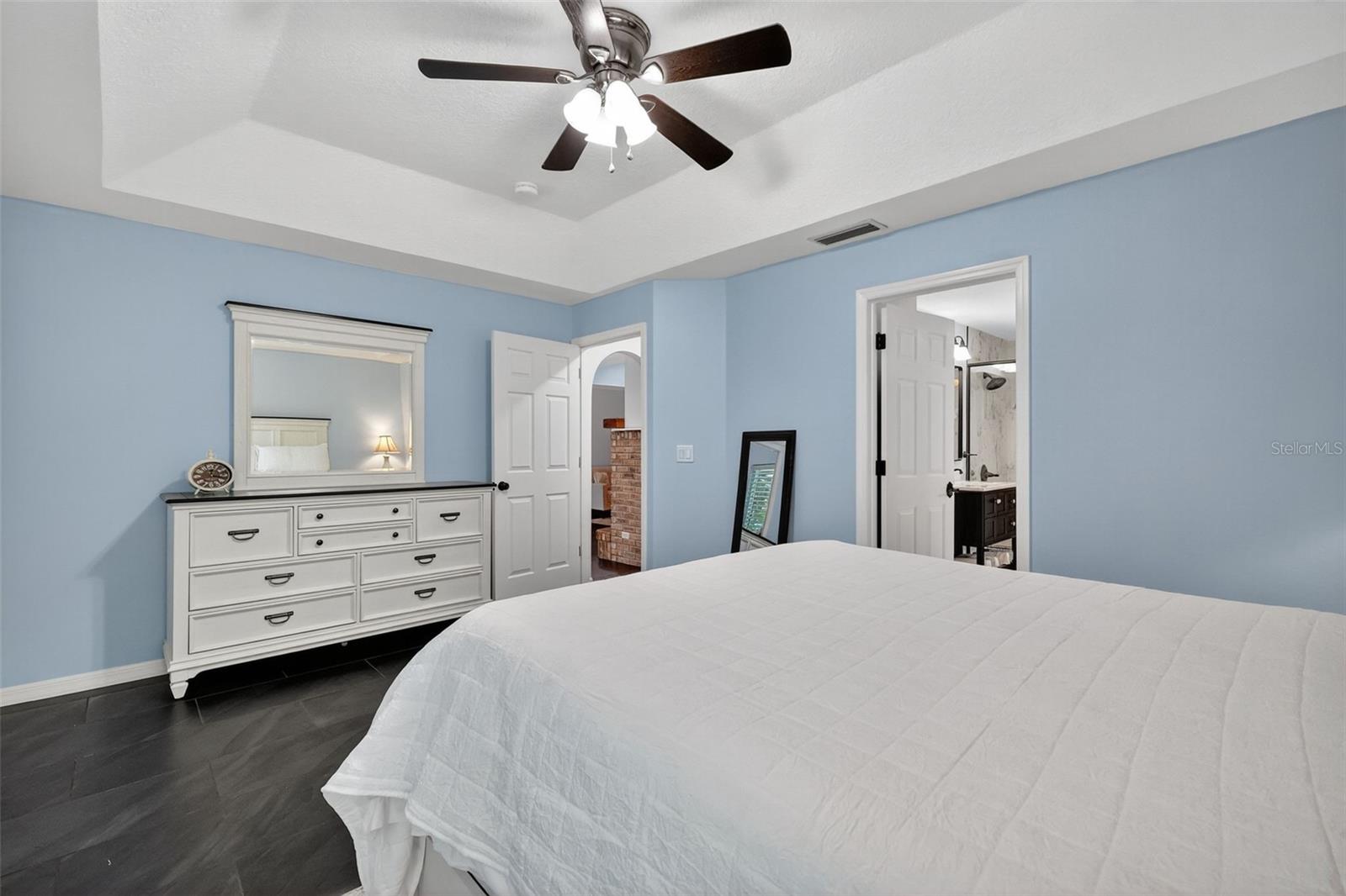 Image 22 of 37 For 33043 Windy Oak Street