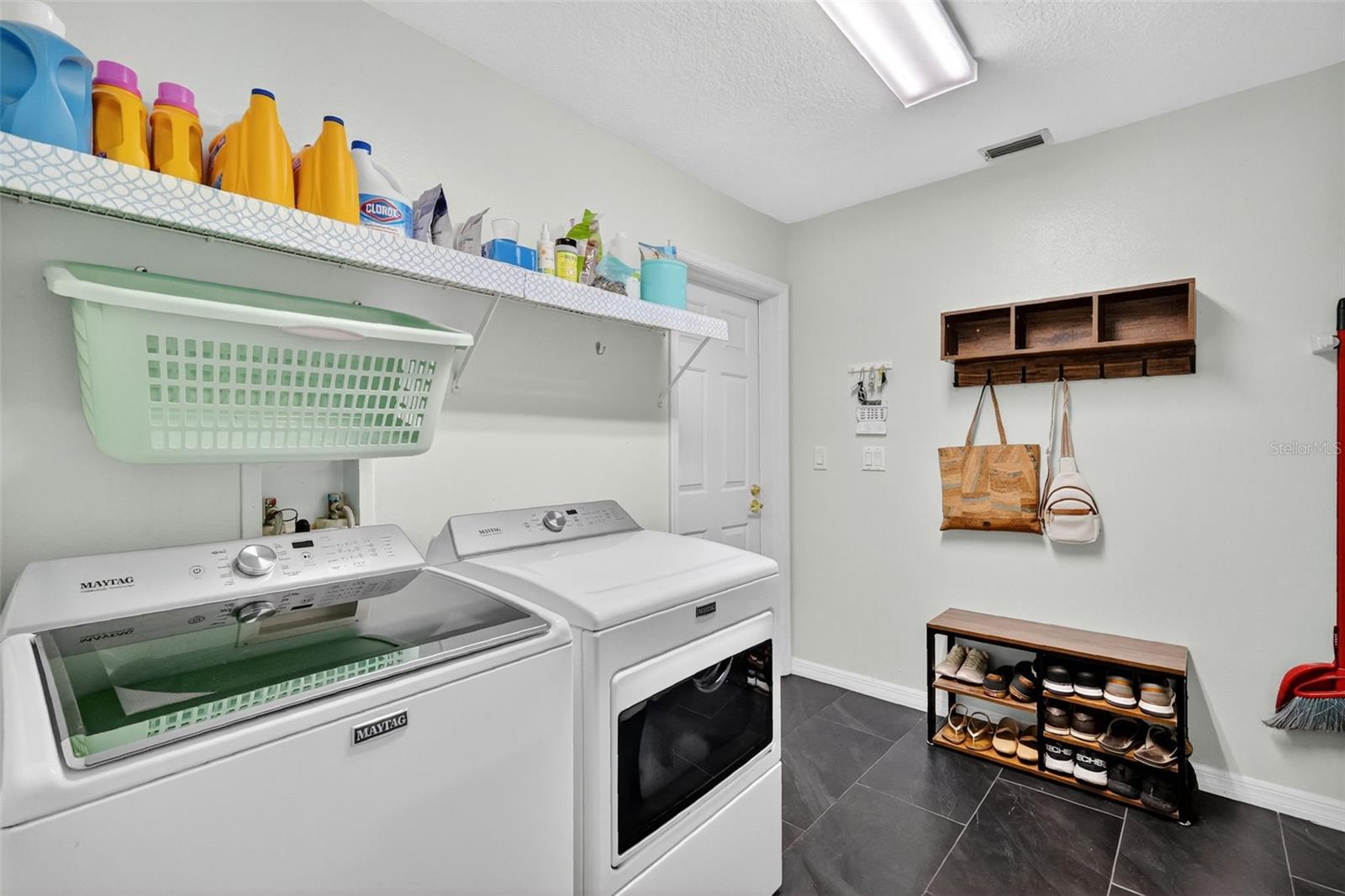 Image 30 of 37 For 33043 Windy Oak Street