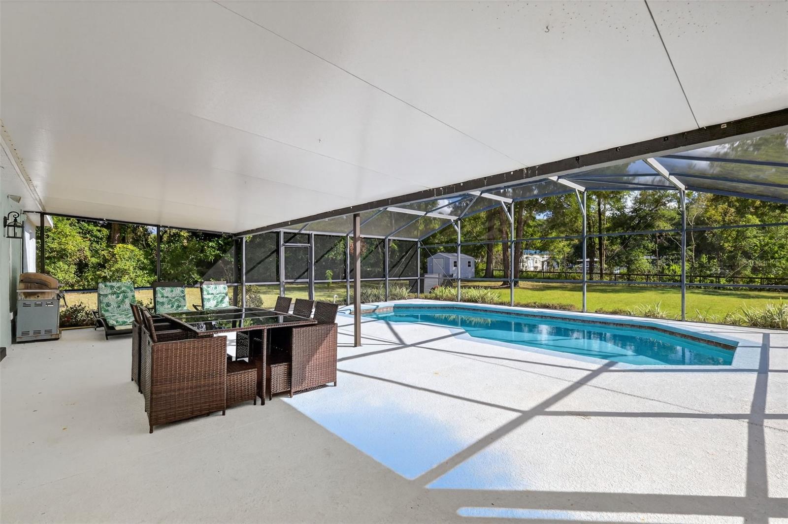 Image 5 of 37 For 33043 Windy Oak Street