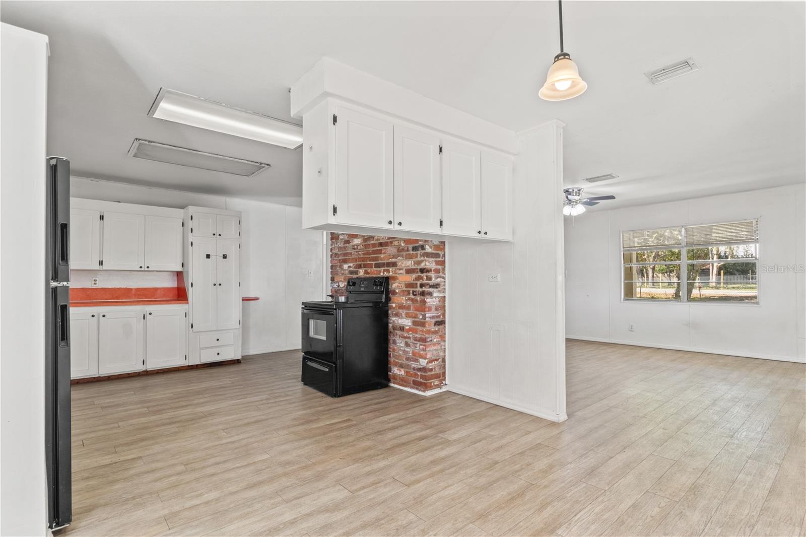 Image 13 of 29 For 6949 Cr 651  