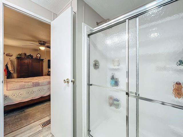 Image 22 of 38 For 1359 Windsor Street