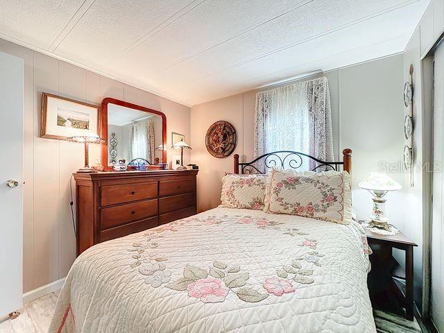 Image 23 of 38 For 1359 Windsor Street